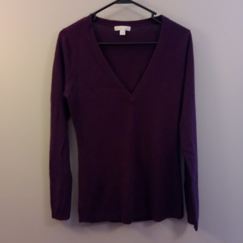 [NY&Co] Purple V-Neck Sweater (Size S)
